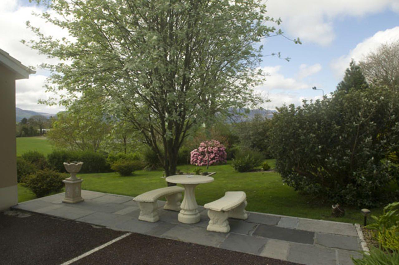 Teernaboul Reeks View B&B 외부 사진