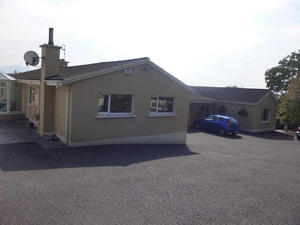 Teernaboul Reeks View B&B 외부 사진