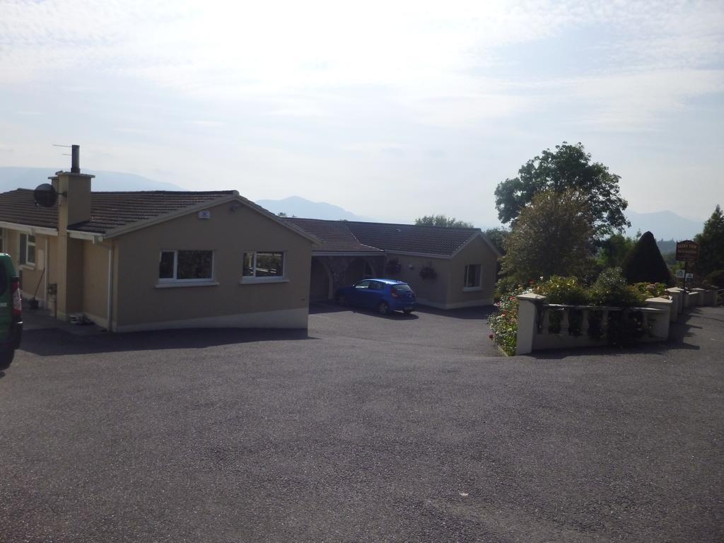 Teernaboul Reeks View B&B 외부 사진